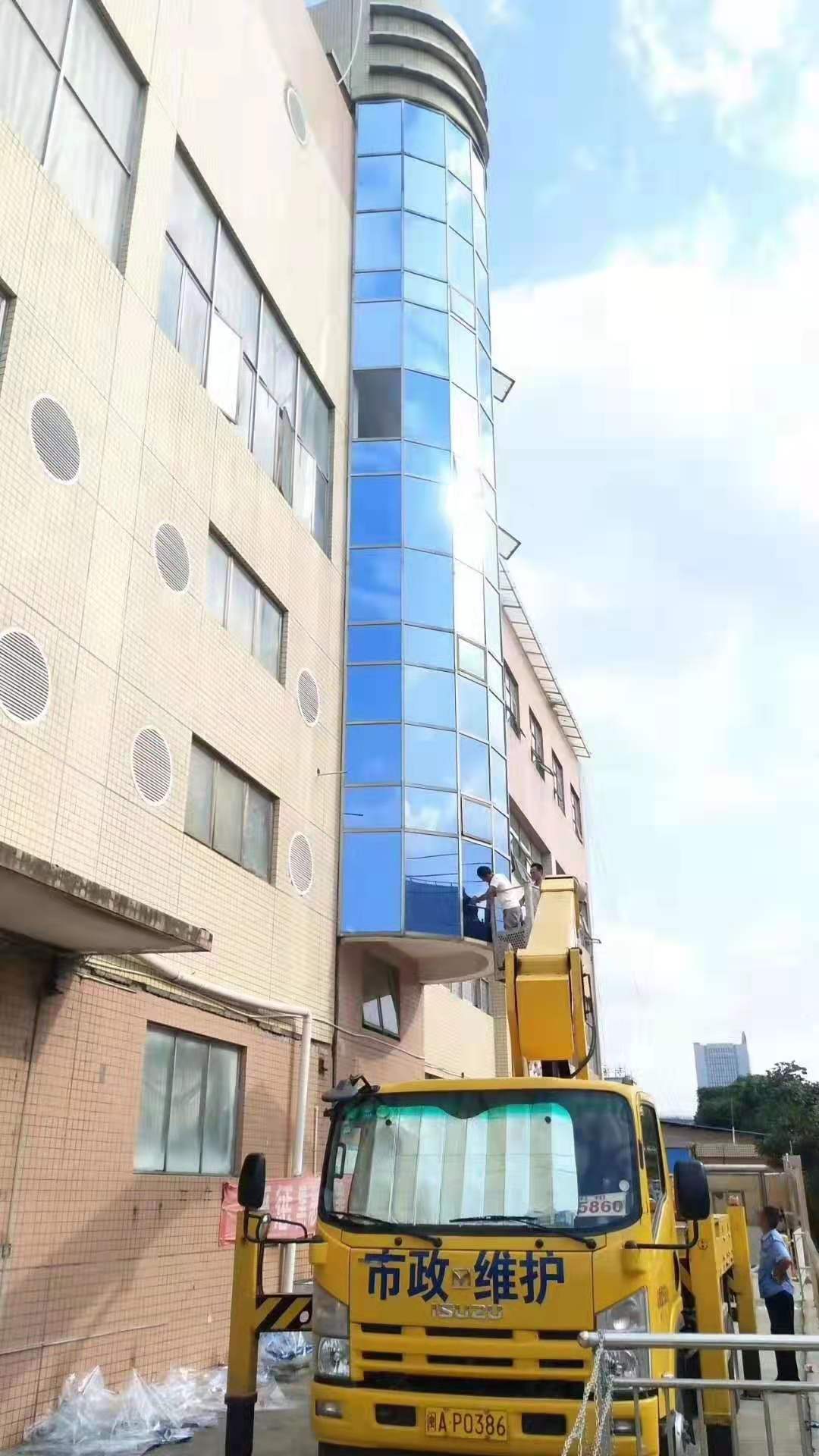 173542471.jpg